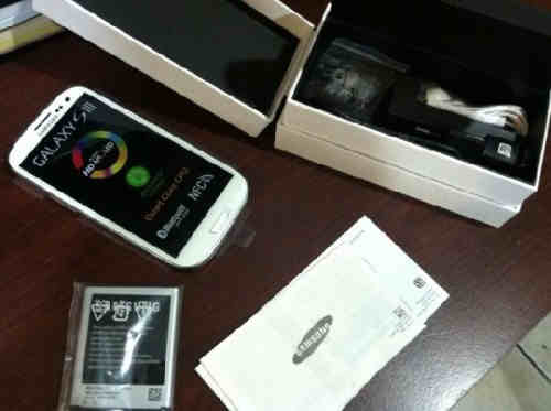 Samsung GT-I9300 Galaxy S3 
