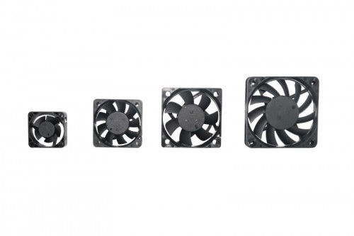 Cooling fan blades