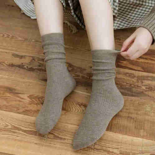 wholesale socks suppliers