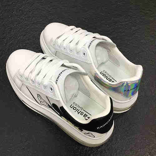 Flat small white shoes cartoon animation sports casual shoes plank shoes PU material non-slip breath