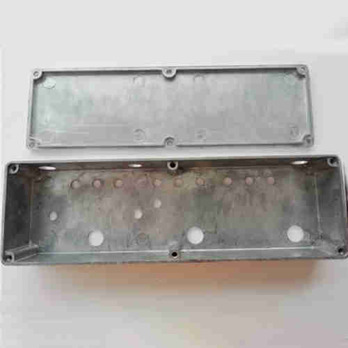 Aluminum alloy accessory case for guitar electronics