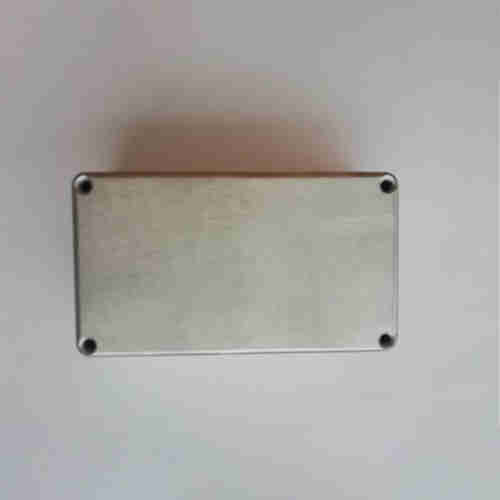 Aluminum alloy accessory case for guitar electronics