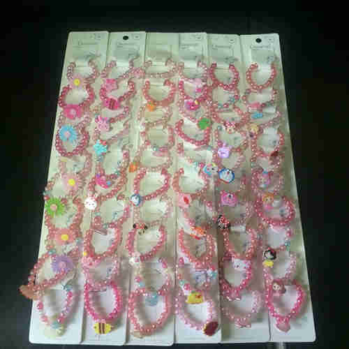 Lovely bright bracelet series environmental protection acrylic resin material dazzle colorful pearl 