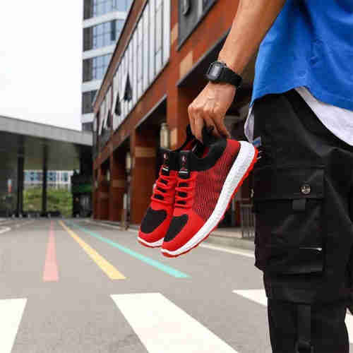 Two colors with breathable, light and fashionable two colors fly weave 20 new men's shoes