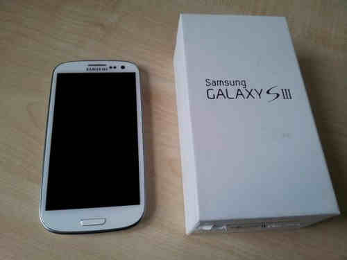 Samsung Galaxy S III I9300 