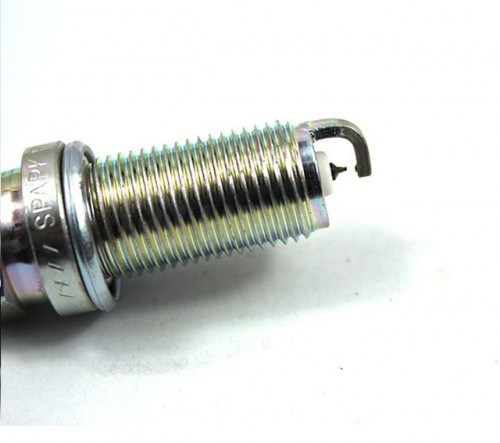  CD3588 BENZ Spark Plug ILFR6A   European Car Spark Plugs 