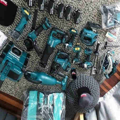 Makita 18-volt Lxt1500 lithium-ion 15-pieces Cordless Combo Kit