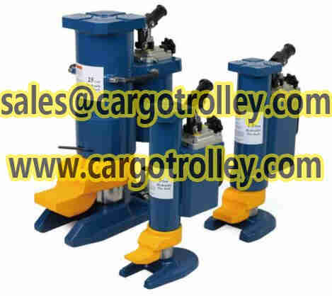 Hydraulic toe jack is a convenient tool