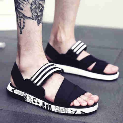  Casual muffin sandals